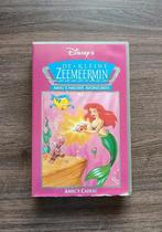 VHS - De Kleine Zeemeermin - Ariel's Cadeau - Disney - €5, Cd's en Dvd's, VHS | Film, Nederlandstalig, Alle leeftijden, Gebruikt