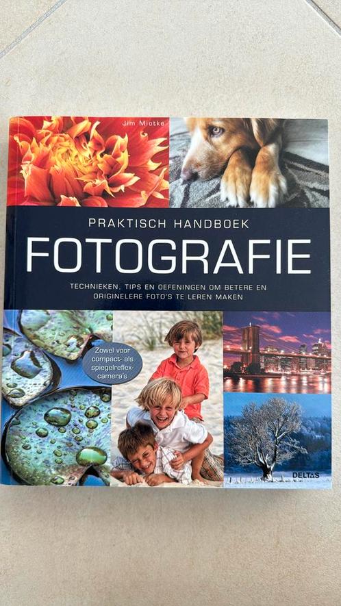 Jim Miotke - Praktisch handboek Fotografie, Boeken, Hobby en Vrije tijd, Zo goed als nieuw, Ophalen of Verzenden