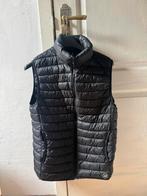 Pull&Bear bodywarmer, Enlèvement ou Envoi, Comme neuf, Taille 48/50 (M), Noir