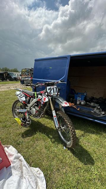 Suzuki RMZ 250 beschikbaar voor biedingen