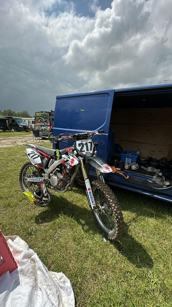 Suzuki RMZ 250, Fietsen en Brommers, Brommers | Crossbrommers, Gebruikt, Suzuki, Ophalen
