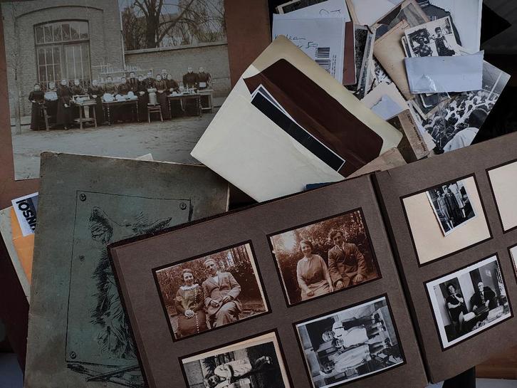 Lot 300 photos Lion Waterloo moulin à vent Belgique femme, Collections, Photos & Gravures, Utilisé, Photo, Envoi