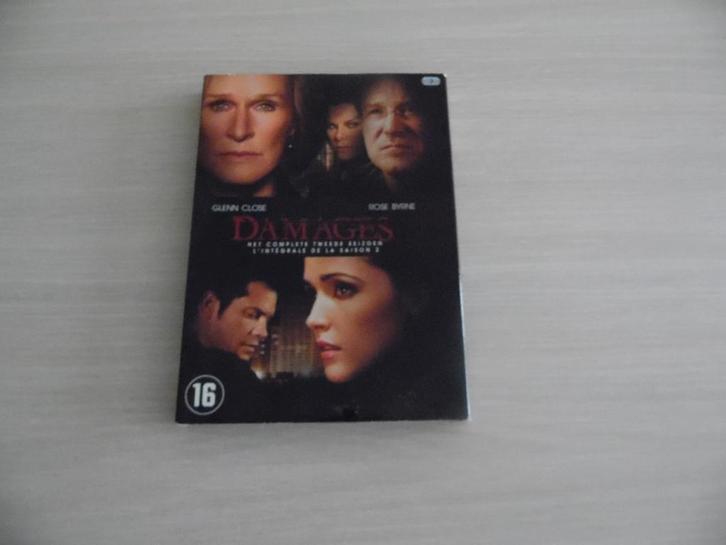 DAMAGES   SAISON  2, CD & DVD, DVD | TV & Séries télévisées, Comme neuf, Thriller, Coffret, À partir de 16 ans, Enlèvement ou Envoi