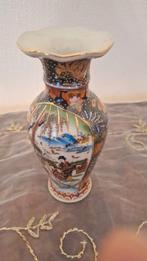 Prachtige chinese vaas, Huis en Inrichting, Ophalen, Nieuw, Aardewerk of Porselein, Minder dan 50 cm