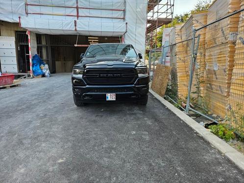 Dodge Ram Laramie Night 2023, Autos, Dodge, Particulier, RAM 1500, 4x4, ABS, Caméra de recul, Phares directionnels, Airbags, Air conditionné