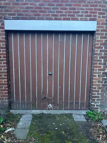 NORMSTAHL metalen garagedeur beschikbaar voor biedingen