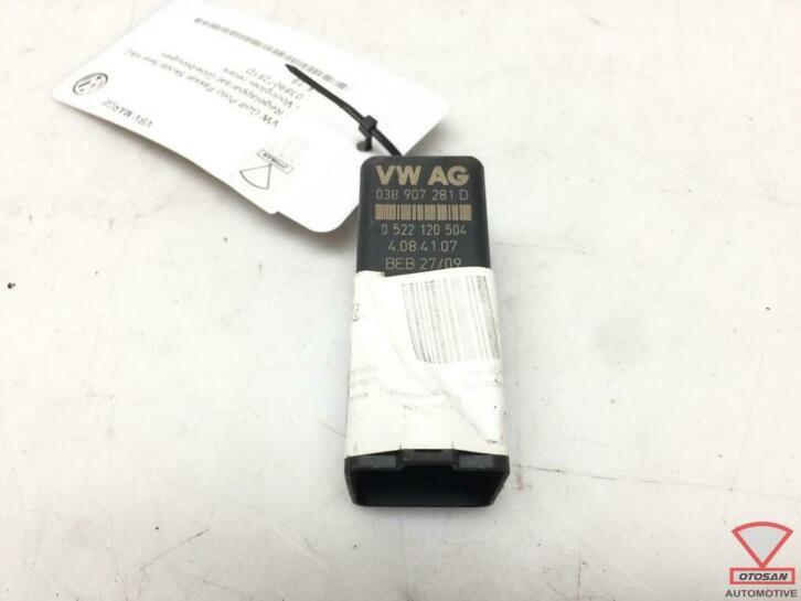 vw audi seat skoda gloeibougie relais voorgloei 038907281d, Auto-onderdelen, Elektronica en Kabels, Volkswagen, Gebruikt