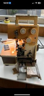 MO134 industriële overlock naaimachine met pedaal, vintage, Hobby en Vrije tijd, Ophalen, Gebruikt, Naaimachine