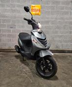 Piaggio Zip Titanium Grey 50cc klasse A 2015 - 10.019 km, Fietsen en Brommers, Gebruikt, Zip, Klasse A (25 km/u), Ophalen of Verzenden