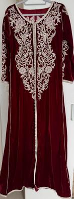 Caftan bordeaux, Kleding | Dames, Trouwkleding en Trouwaccessoires, Ophalen, Zo goed als nieuw, Rood, Trouwjurk