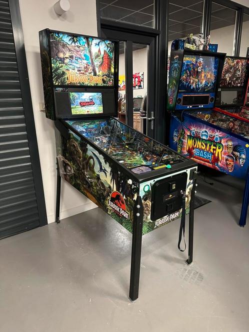 Prachtige flipperkast Stern Jurassic Park Pinball, Verzamelen, Automaten | Flipperkasten, Zo goed als nieuw, Dot-matrix, Flipperkast