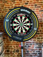 Dartspel met voet en tapijt, Ophalen, Zo goed als nieuw