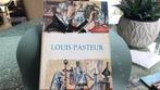 Louis Pasteur(Franstalig), Ophalen of Verzenden, Zo goed als nieuw