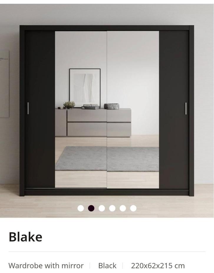 Kast/Garde-robe, Huis en Inrichting, Kasten | Kleerkasten, Zo goed als nieuw, 200 cm of meer, 200 cm of meer, 50 tot 75 cm, Met deur(en)