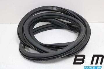 Portierrubber linksachter VW Golf 7 Variant 5G9867913B beschikbaar voor biedingen