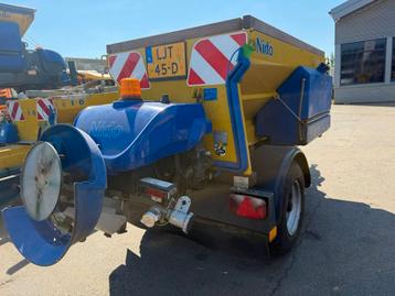 NIDO Stratos B11KR-21 AVCLN-350 (bj 2014) beschikbaar voor biedingen