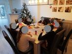 tafel met 8 stoelen - Gratis op te halen, Huis en Inrichting, Tafels | Eettafels, Ophalen, Gebruikt, Vierkant, Vijf personen of meer