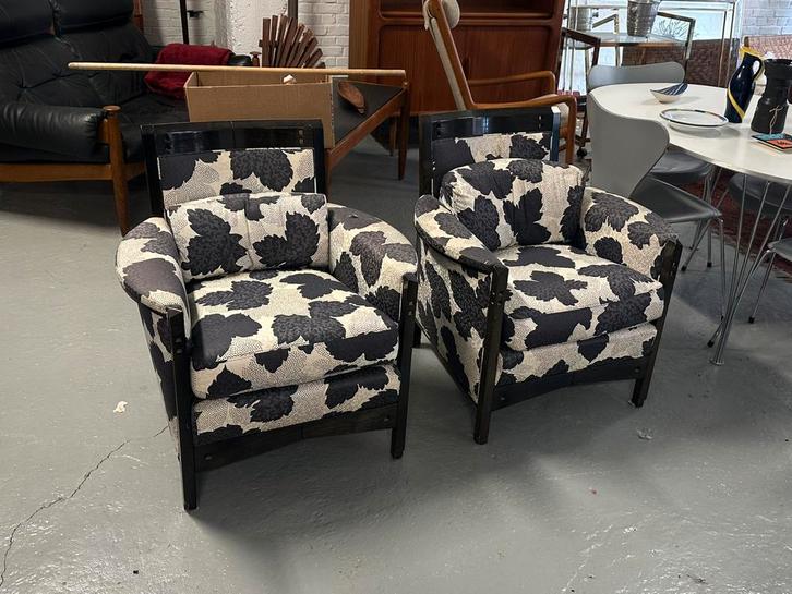 'Peggy' fauteuils door Umberto Asnago voor Giorgetti, Huis en Inrichting, Fauteuils, Gebruikt, Ophalen