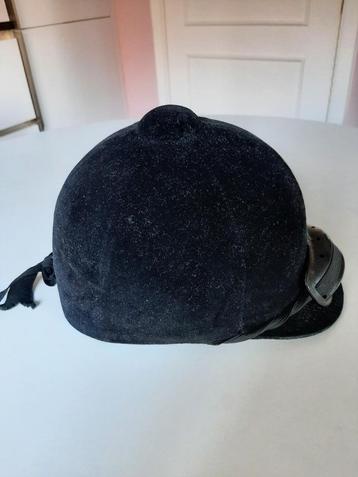 Bombe/casque d'équitation. T: 56 beschikbaar voor biedingen