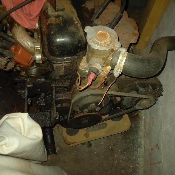 Motor en versnellingsbak 1100 Ford escort mk3 81, Auto-onderdelen, Motor en Toebehoren, Ford, Ophalen