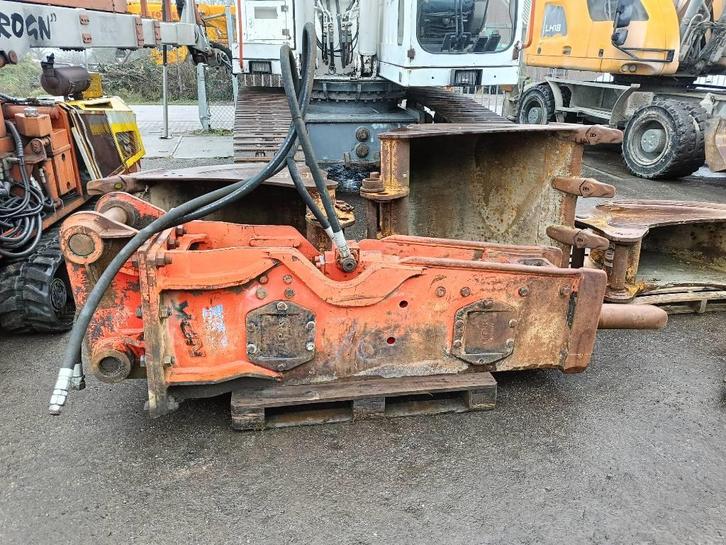 NPK E 210 GH9 hamer hammer hydraulic 18-25 ton 2000, Articles professionnels, Machines & Construction | Pièces