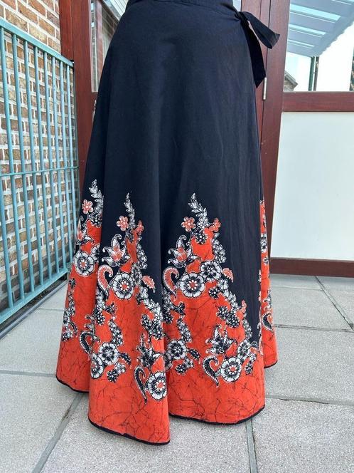 Lange wikkelrok, Kleding | Dames, Rokken, Zo goed als nieuw, Maat 38/40 (M), Zwart, Onder de knie, Ophalen