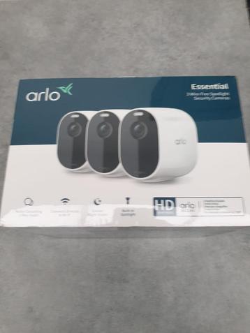  Caméras de surveillance Arlo Essential (x3) NEUVES beschikbaar voor biedingen