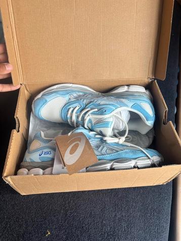 Asics Gel New York, Enlèvement ou Envoi, Neuf, Course à pied, Autres types