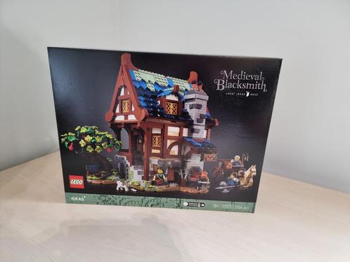 21325 - LEGO - Middeleeuwse Smid - Medieval Blacksmith, Kinderen en Baby's, Speelgoed | Duplo en Lego, Nieuw, Lego, Complete set