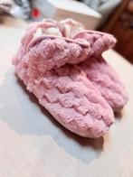 3 paires pantoufles femme 36 neuf, Enlèvement, Neuf, Pantoufles