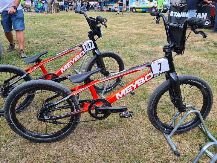 MEYBO TEAM BELGIUM TEAM FIETSEN TE KOOP, Fietsen en Brommers, Fietsen | Crossfietsen en BMX, Zo goed als nieuw, 20 tot 24 inch