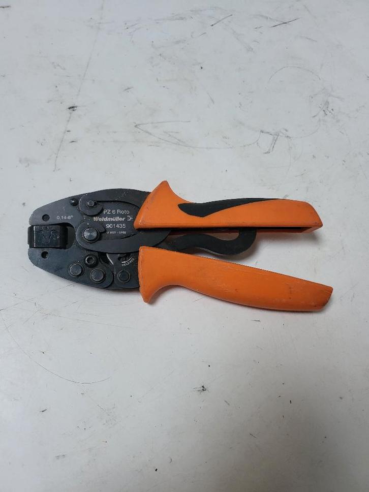 Weidmüller PZ 6 ROTO 901435 Krimptang adereindhulzen 0.14-6, Bricolage & Construction, Outillage | Outillage à main, Comme neuf