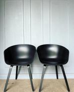 10 zwarte HAY About A Chair AAC22 design stoelen, Comme neuf, Noir, Bois, Cinq, Six Chaises ou plus