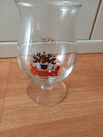 OH, NEEN > EEN DUVELGLAS  beschikbaar voor biedingen