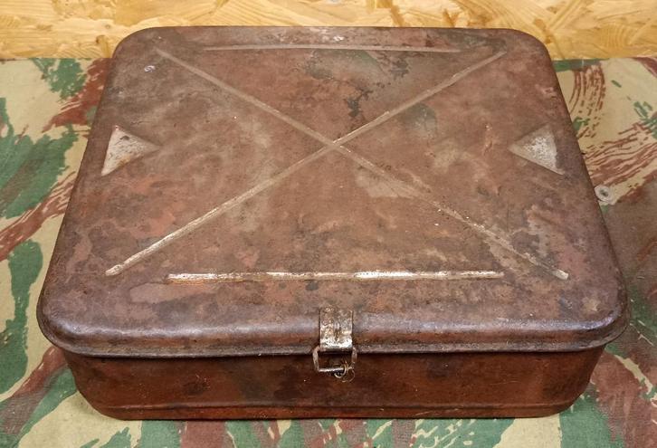 Caisse Allemande « Gasschutzhaube » de 1942 ww2, Collections, Objets militaires | Seconde Guerre mondiale, Armée de terre, Enlèvement ou Envoi