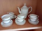 Service à café blanc 42 pièces avec bord doré, Enlèvement, Comme neuf, Porcelaine, Service complet