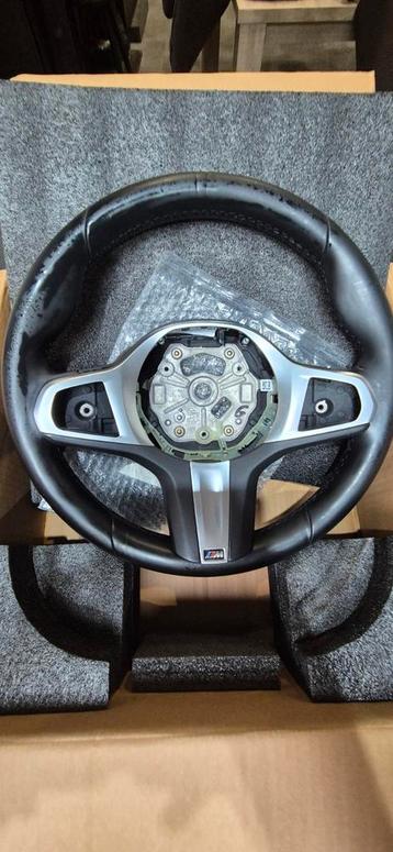 Volant pack M bmw g20 /g21  beschikbaar voor biedingen