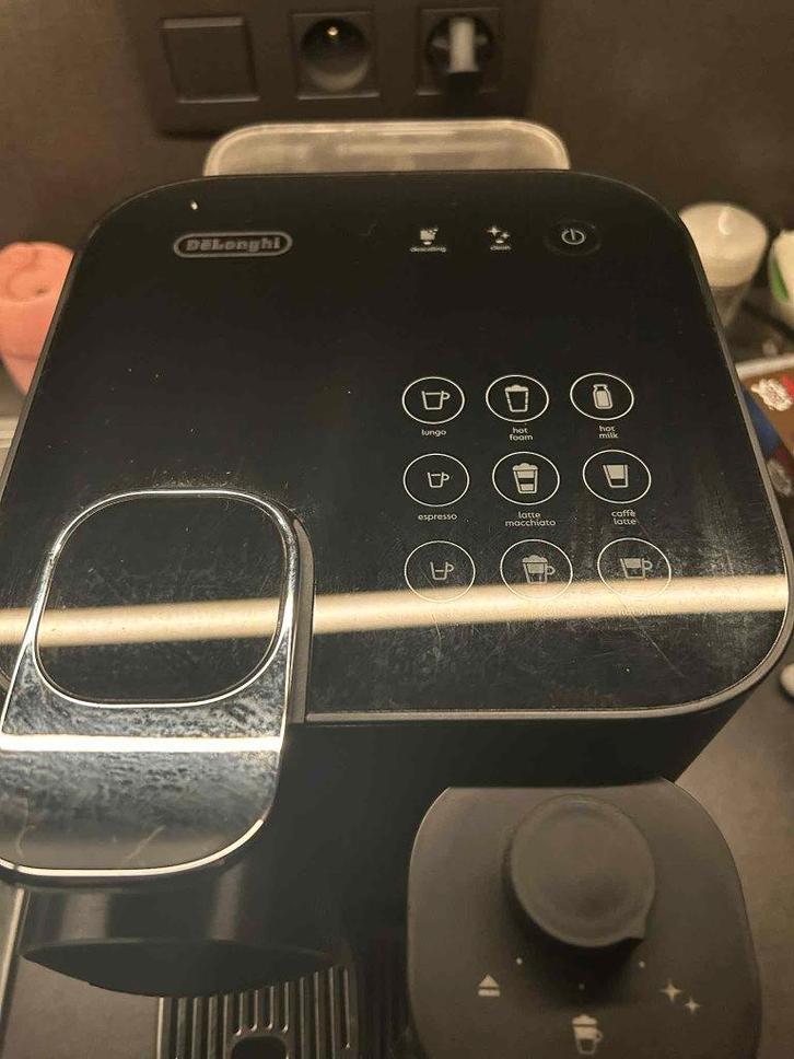 DELONGHI NESPRESSO, Electroménager, Cafetières, Comme neuf, Dosettes et capsules de café, Machine à espresso, Réservoir d'eau amovible