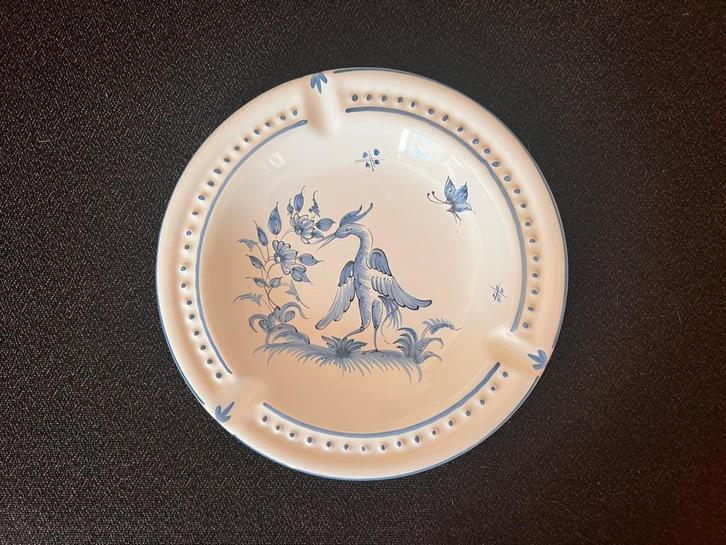 Cendrier Moustiers vintage, Collections, Articles de fumeurs, Briquets & Boîtes d'allumettes, Comme neuf, Cendrier, Enlèvement ou Envoi