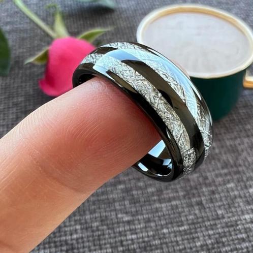 Trouwringen wolfraam zwart en vermiculiet - Lilly, Handtassen en Accessoires, Ringen, Nieuw, Dame of Heer, Overige kleuren, Overige materialen