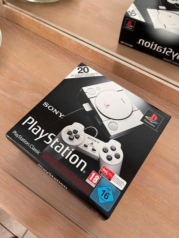 Playstation classic  beschikbaar voor biedingen