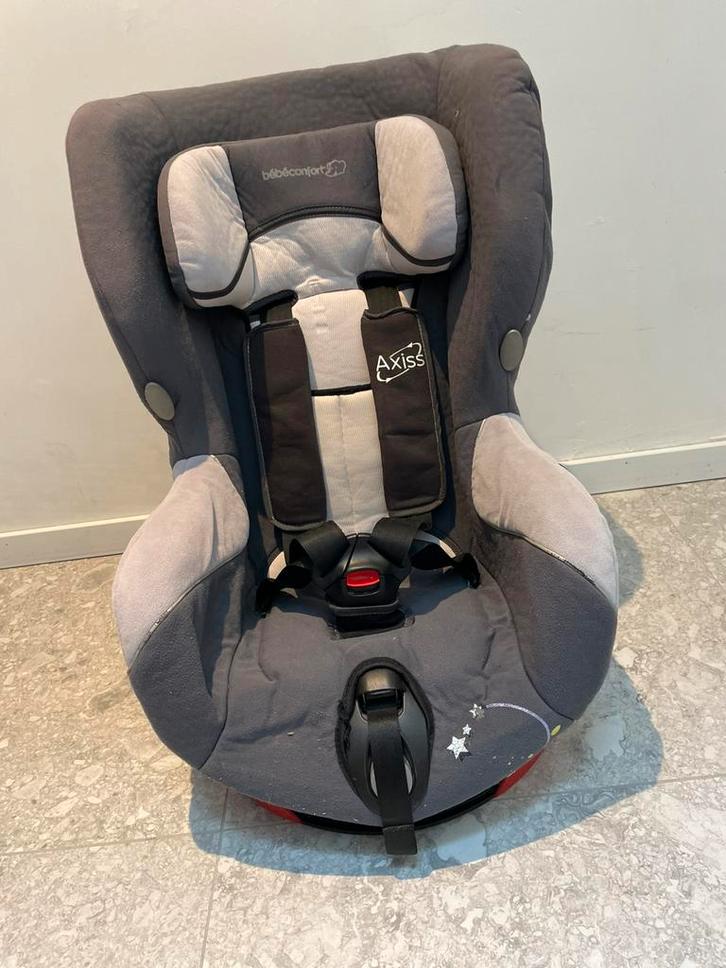 Bébé Confort Axiss draaibare autostoel (Groep 1: 9–18 kg), Kinderen en Baby's, Autostoeltjes, Gebruikt, Overige merken, 9 t/m 18 kg