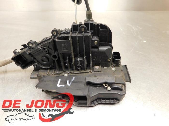 Deurslot Mechaniek 4Deurs links-voor van een Mercedes GLE, Auto-onderdelen, Carrosserie, Mercedes-Benz, Gebruikt, 3 maanden garantie