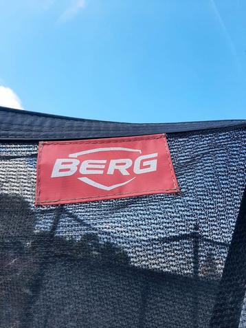 Berg trampoline 330, Kinderen en Baby's, Speelgoed | Buiten | Trampolines, Ophalen, Gebruikt