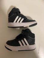 Adidas schoenen, Kinderen en Baby's, Babykleding | Schoentjes en Sokjes, Ophalen of Verzenden, Zo goed als nieuw