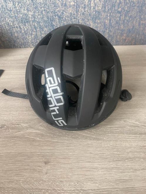 Fietshelm cado motus sigma maat medium/large, Fietsen en Brommers, Fietsaccessoires | Fietshelmen, Zo goed als nieuw, Heer of Dame