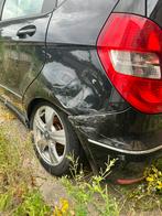 Mercedes a150 schadewagen, Auto's, Leder en Stof, Zwart, Particulier, Euro 4