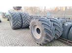 BKT Bandenset 900/60R38 & 710/60R30, Zakelijke goederen, Landbouw | Onderdelen | Banden, Velgen en Assen