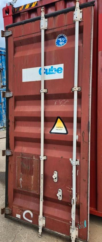 Porte pour container maritime 290 cm de haut