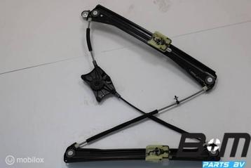 Raammechaniek LV (bestuurderskant) VW Tiguan 3 beschikbaar voor biedingen